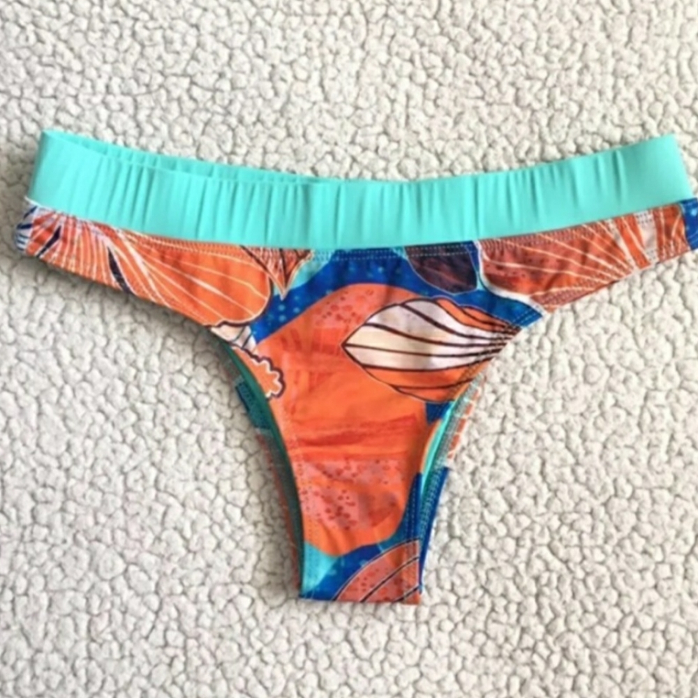 Dakine Cheeky Floral Bikini Bottom